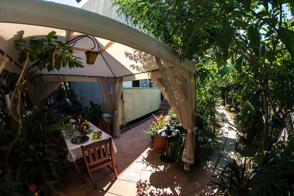 B&B Mare E Sole Brindisi Esterno foto